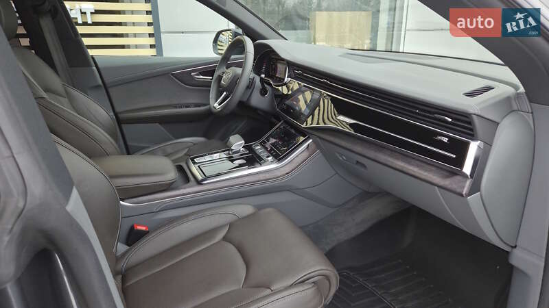 Внедорожник / Кроссовер Audi Q8 2023 в Кропивницком
