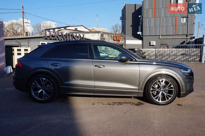 Внедорожник / Кроссовер Audi Q8 2023 в Одессе