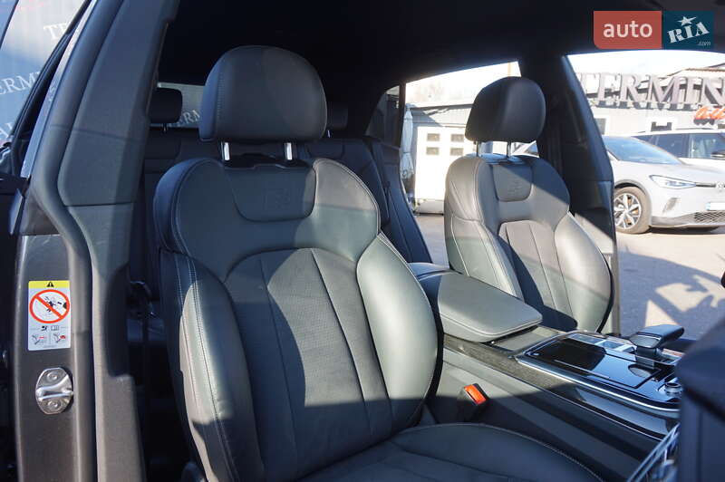 Внедорожник / Кроссовер Audi Q8 2023 в Одессе