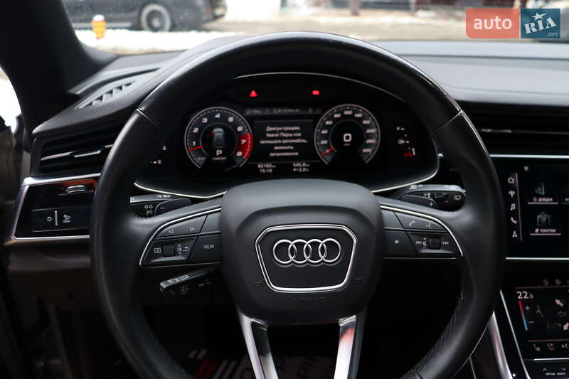 Внедорожник / Кроссовер Audi Q8 2021 в Львове