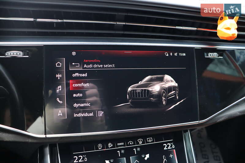 Внедорожник / Кроссовер Audi Q8 2021 в Львове