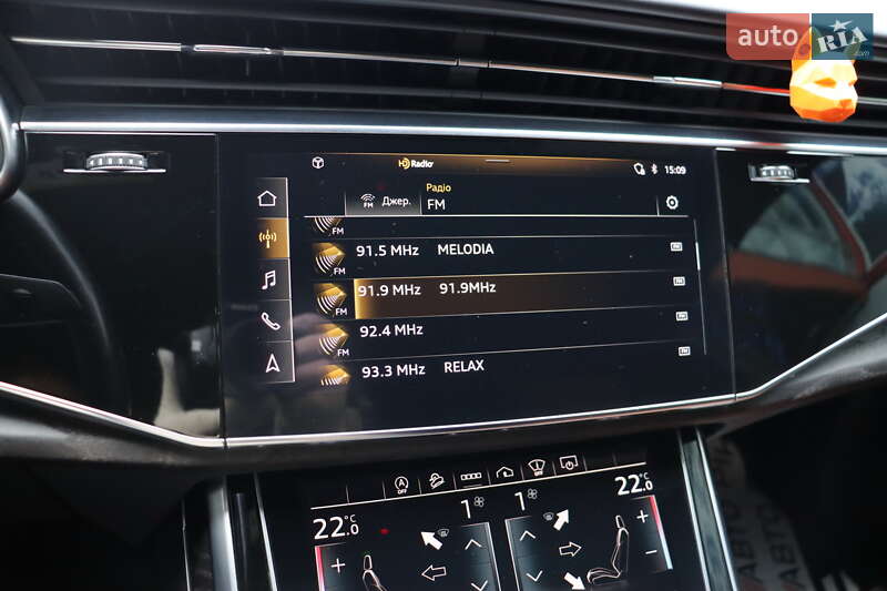 Внедорожник / Кроссовер Audi Q8 2021 в Львове