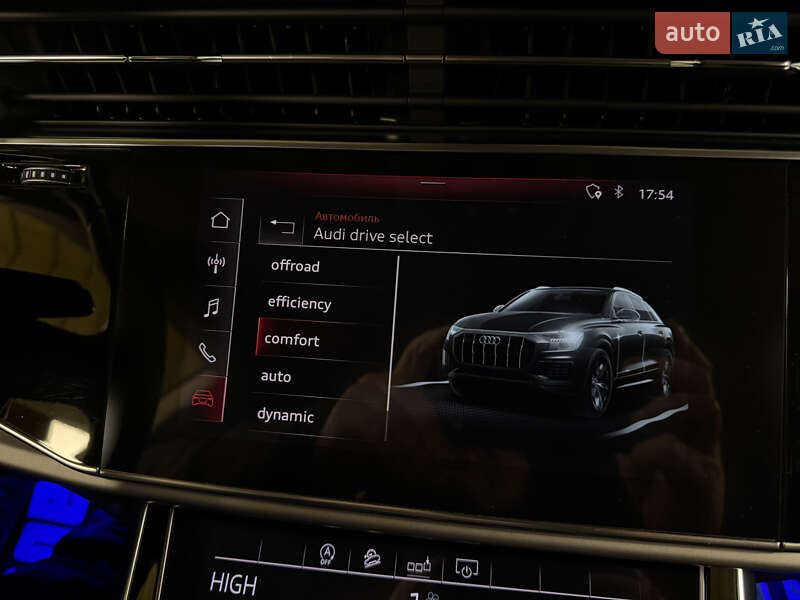 Внедорожник / Кроссовер Audi Q8 2019 в Киеве