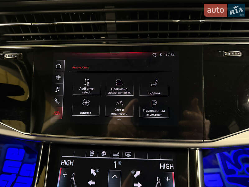 Внедорожник / Кроссовер Audi Q8 2019 в Киеве