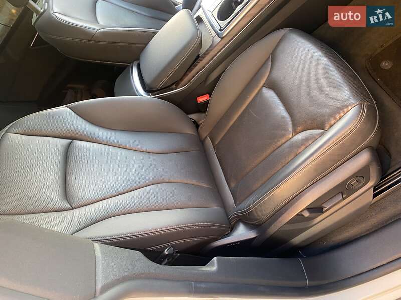 Внедорожник / Кроссовер Audi Q8 2020 в Виннице