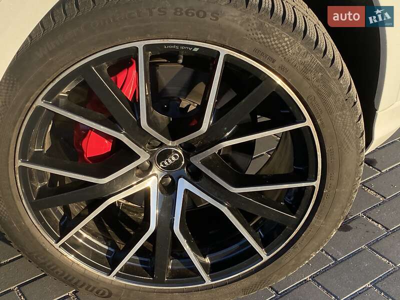 Внедорожник / Кроссовер Audi Q8 2020 в Виннице