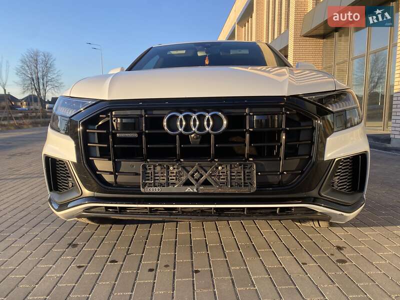 Внедорожник / Кроссовер Audi Q8 2020 в Виннице