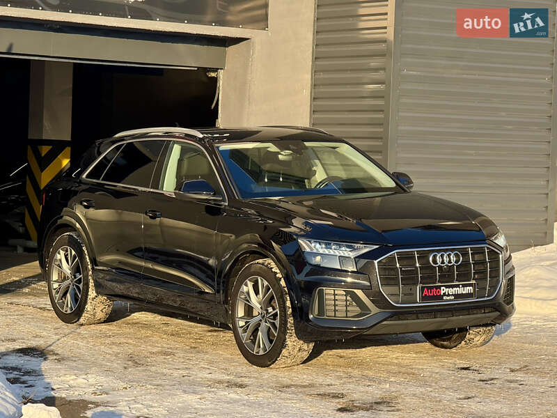Внедорожник / Кроссовер Audi Q8 2020 в Харькове