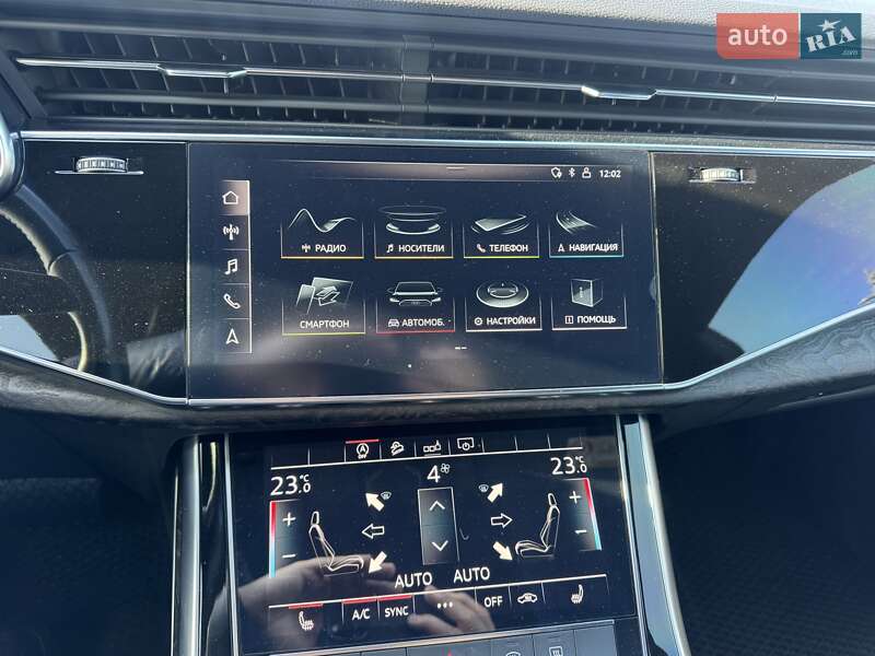 Внедорожник / Кроссовер Audi Q8 2019 в Тернополе