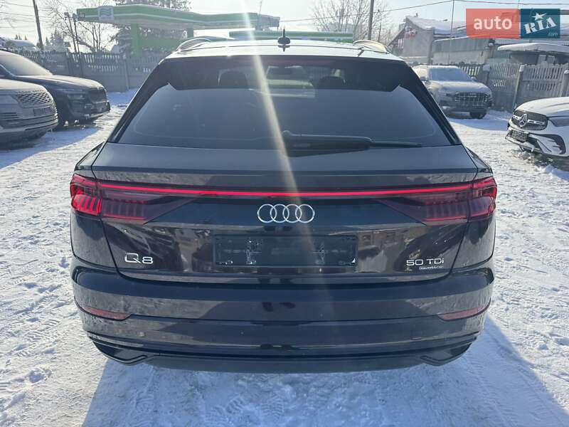 Внедорожник / Кроссовер Audi Q8 2019 в Тернополе