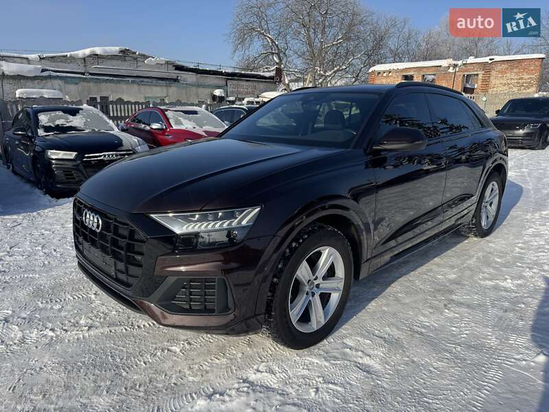 Внедорожник / Кроссовер Audi Q8 2019 в Тернополе