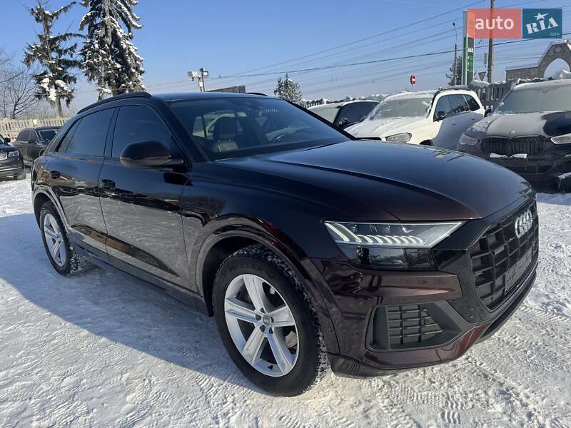 Внедорожник / Кроссовер Audi Q8 2019 в Тернополе
