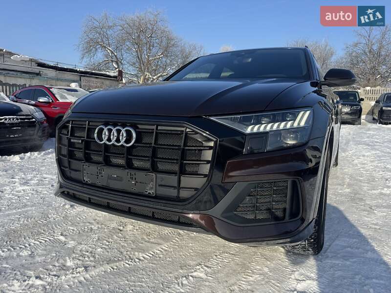Внедорожник / Кроссовер Audi Q8 2019 в Тернополе