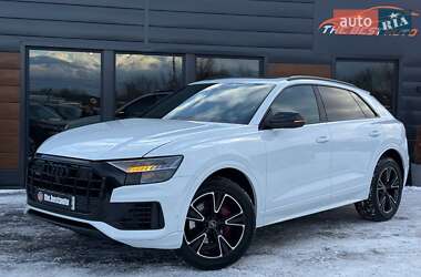 Позашляховик / Кросовер Audi Q8 2021 в Рівному