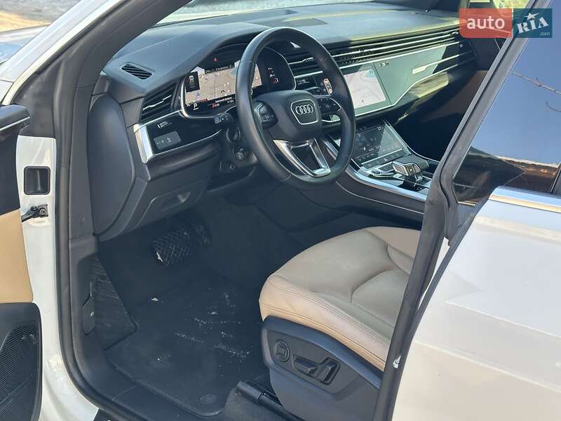 Внедорожник / Кроссовер Audi Q8 2021 в Киеве фото 26 Внедорожник / Кроссовер Audi Q8 2021 в Киеве