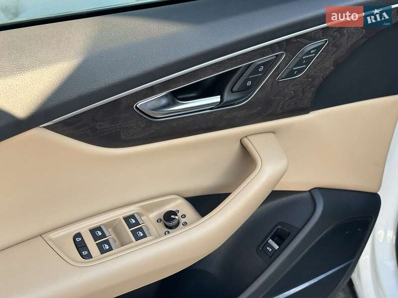 Внедорожник / Кроссовер Audi Q8 2021 в Киеве фото 30 Внедорожник / Кроссовер Audi Q8 2021 в Киеве