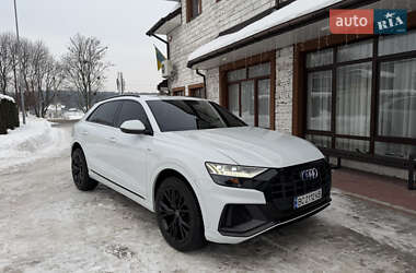 Позашляховик / Кросовер Audi Q8 2023 в Львові