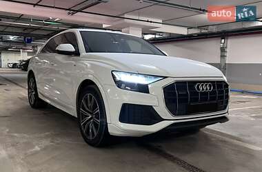 Внедорожник / Кроссовер Audi Q8 2020 в Киеве