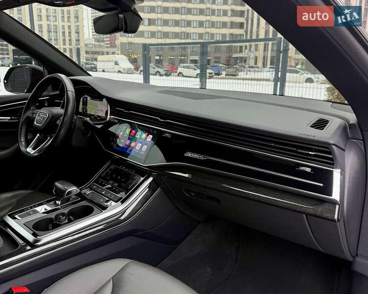 Внедорожник / Кроссовер Audi Q8 2018 в Киеве фото 43 Внедорожник / Кроссовер Audi Q8 2018 в Киеве