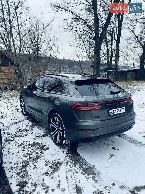 Позашляховик / Кросовер Audi Q8 2019 в Києві