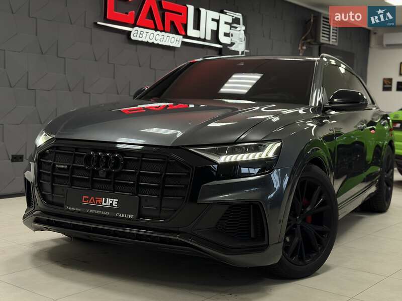 Audi Q8 2020
