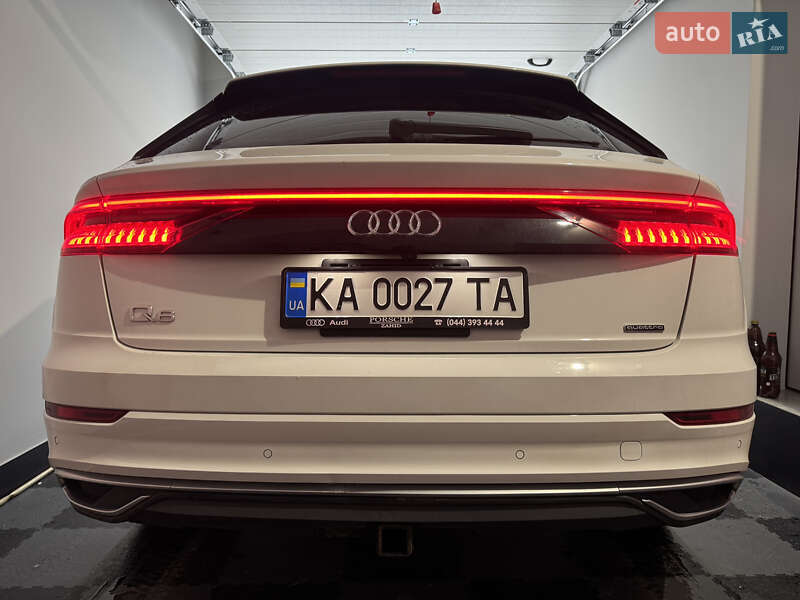Позашляховик / Кросовер Audi Q8 2018 в Києві