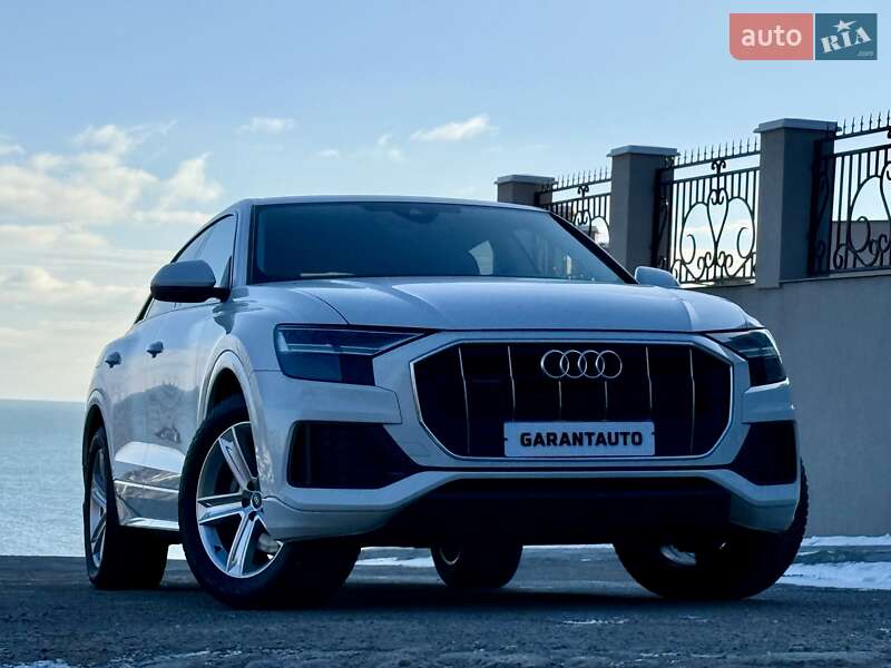 Позашляховик / Кросовер Audi Q8 2022 в Одесі