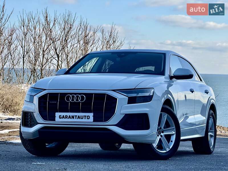Позашляховик / Кросовер Audi Q8 2022 в Одесі