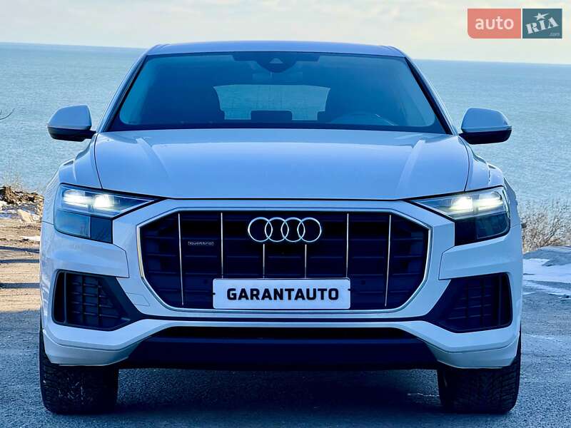 Позашляховик / Кросовер Audi Q8 2022 в Одесі