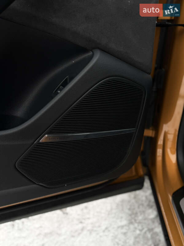 Внедорожник / Кроссовер Audi Q8 2020 в Черновцах