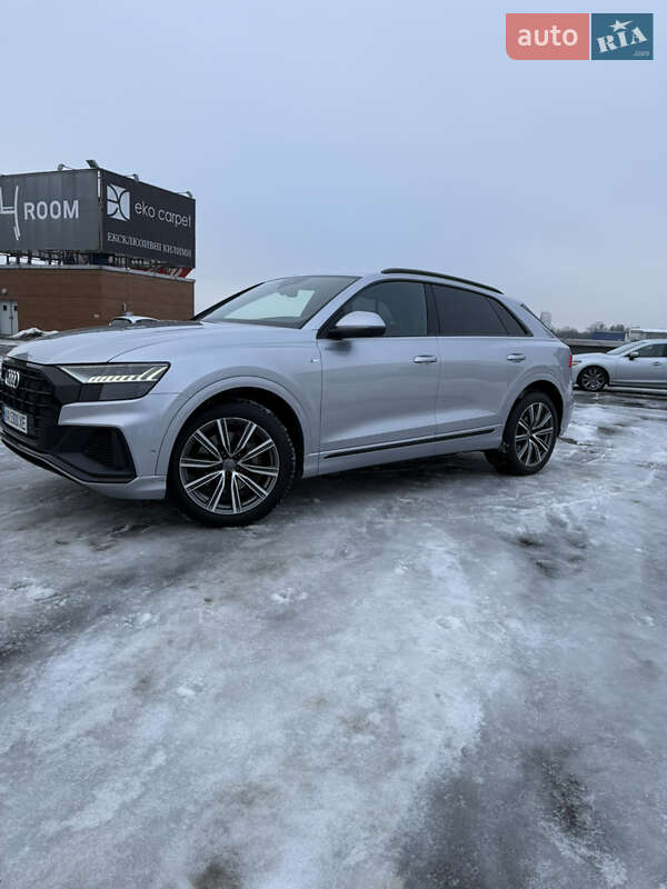 Позашляховик / Кросовер Audi Q8 2019 в Києві фото 4 Позашляховик / Кросовер Audi Q8 2019 в Києві