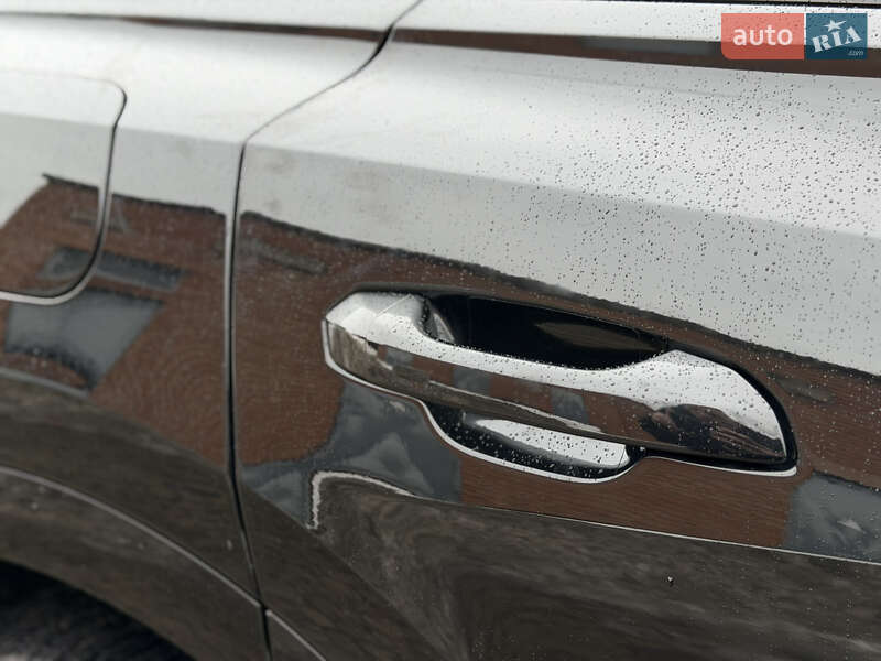 Позашляховик / Кросовер Audi Q8 2024 в Львові фото 10 Позашляховик / Кросовер Audi Q8 2024 в Львові