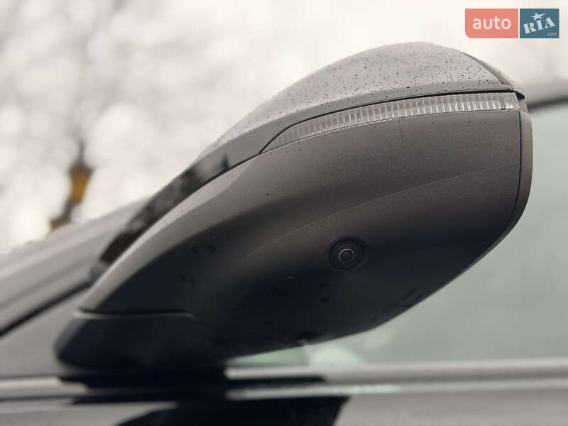 Позашляховик / Кросовер Audi Q8 2024 в Львові фото 19 Позашляховик / Кросовер Audi Q8 2024 в Львові