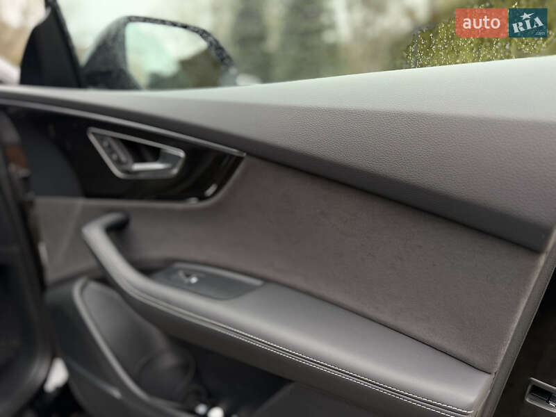 Позашляховик / Кросовер Audi Q8 2024 в Львові фото 28 Позашляховик / Кросовер Audi Q8 2024 в Львові