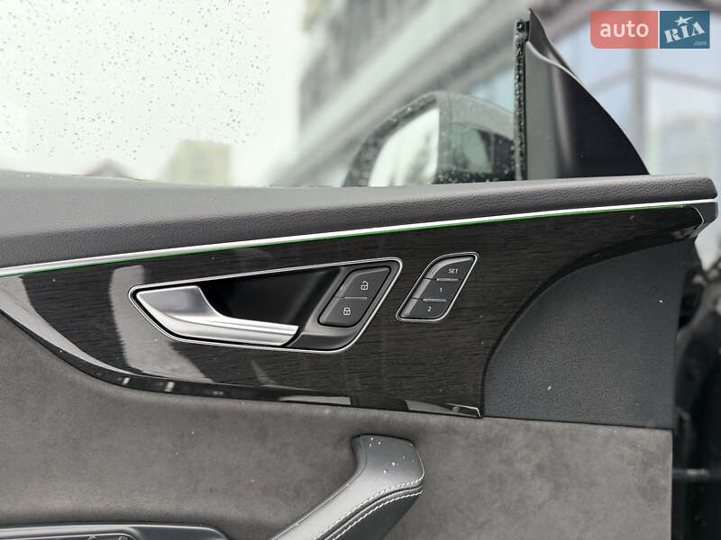 Внедорожник / Кроссовер Audi Q8 2019 в Львове фото 27 Внедорожник / Кроссовер Audi Q8 2019 в Львове