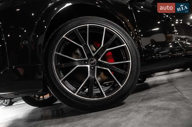 Позашляховик / Кросовер Audi Q8 2023 в Одесі