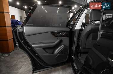 Внедорожник / Кроссовер Audi Q8 2023 в Одессе