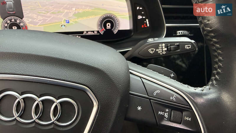 Позашляховик / Кросовер Audi Q8 2018 в Києві