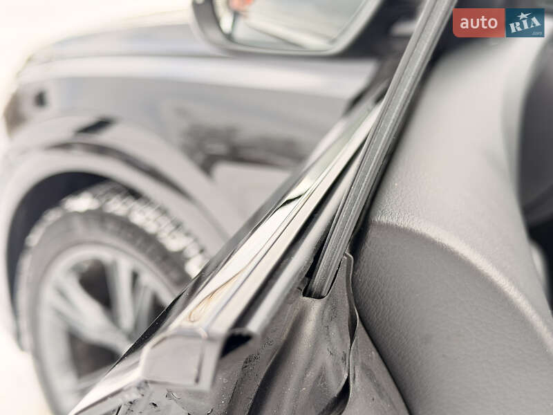 Внедорожник / Кроссовер Audi Q8 2024 в Киеве