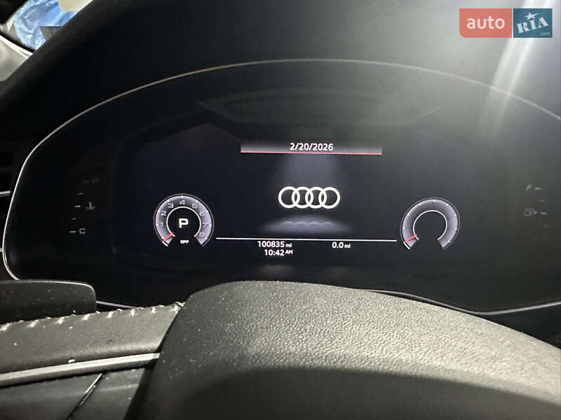 Позашляховик / Кросовер Audi Q8 2020 в Луцьку