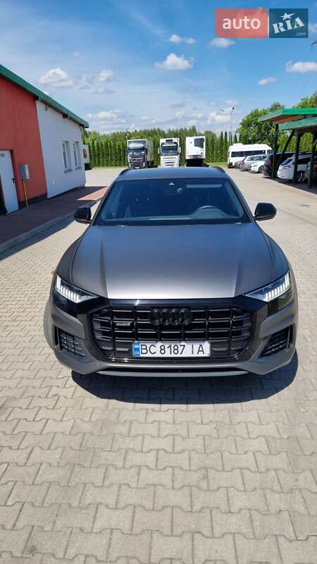 2019 Audi Q8, VIN WAUZZZF17LD009872:plate — фото 1 (autoria)