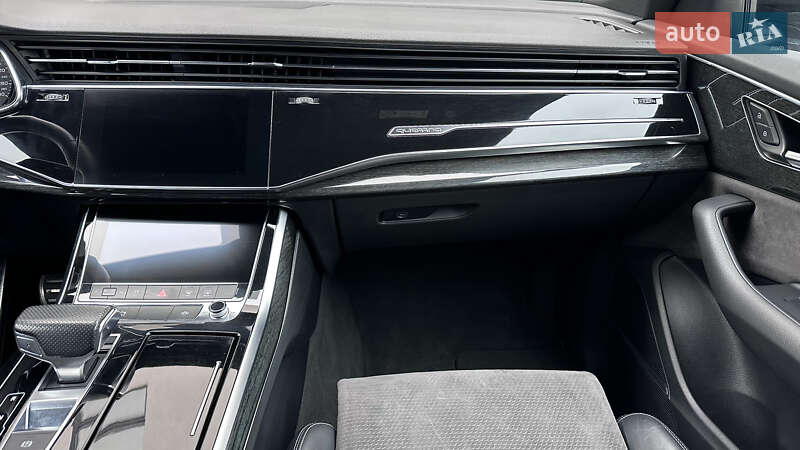 Позашляховик / Кросовер Audi Q8 2018 в Хмельницькому