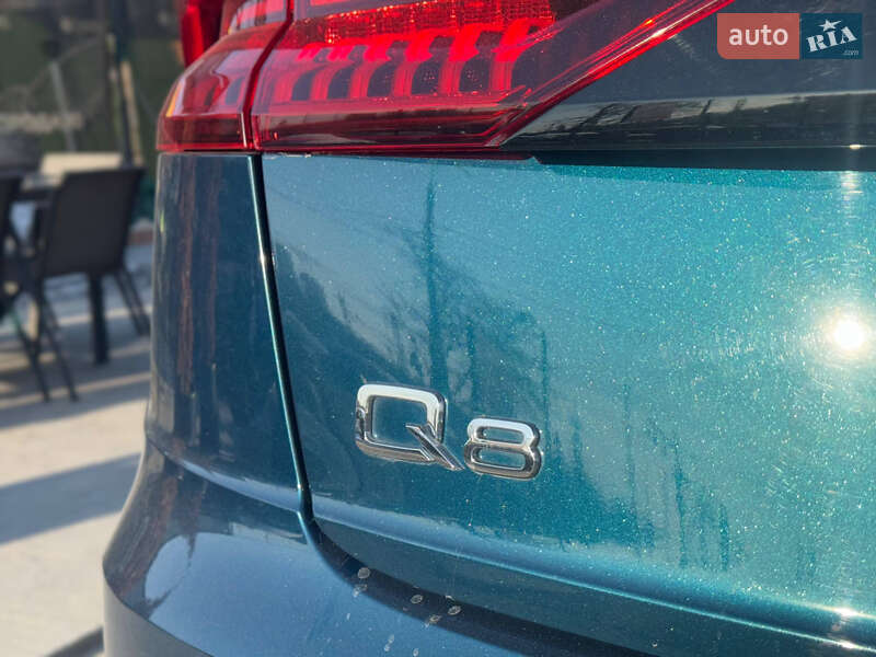 Позашляховик / Кросовер Audi Q8 2018 в Києві фото 9 Позашляховик / Кросовер Audi Q8 2018 в Києві
