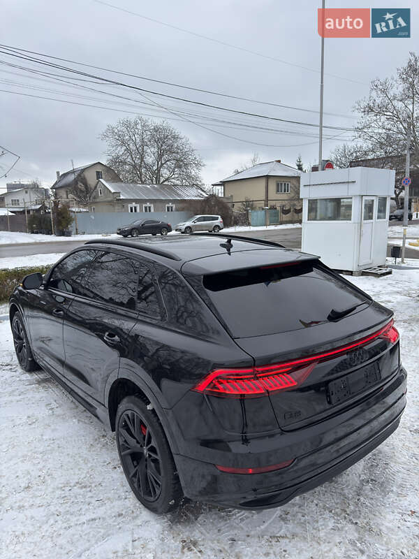 Внедорожник / Кроссовер Audi Q8 2021 в Одессе
