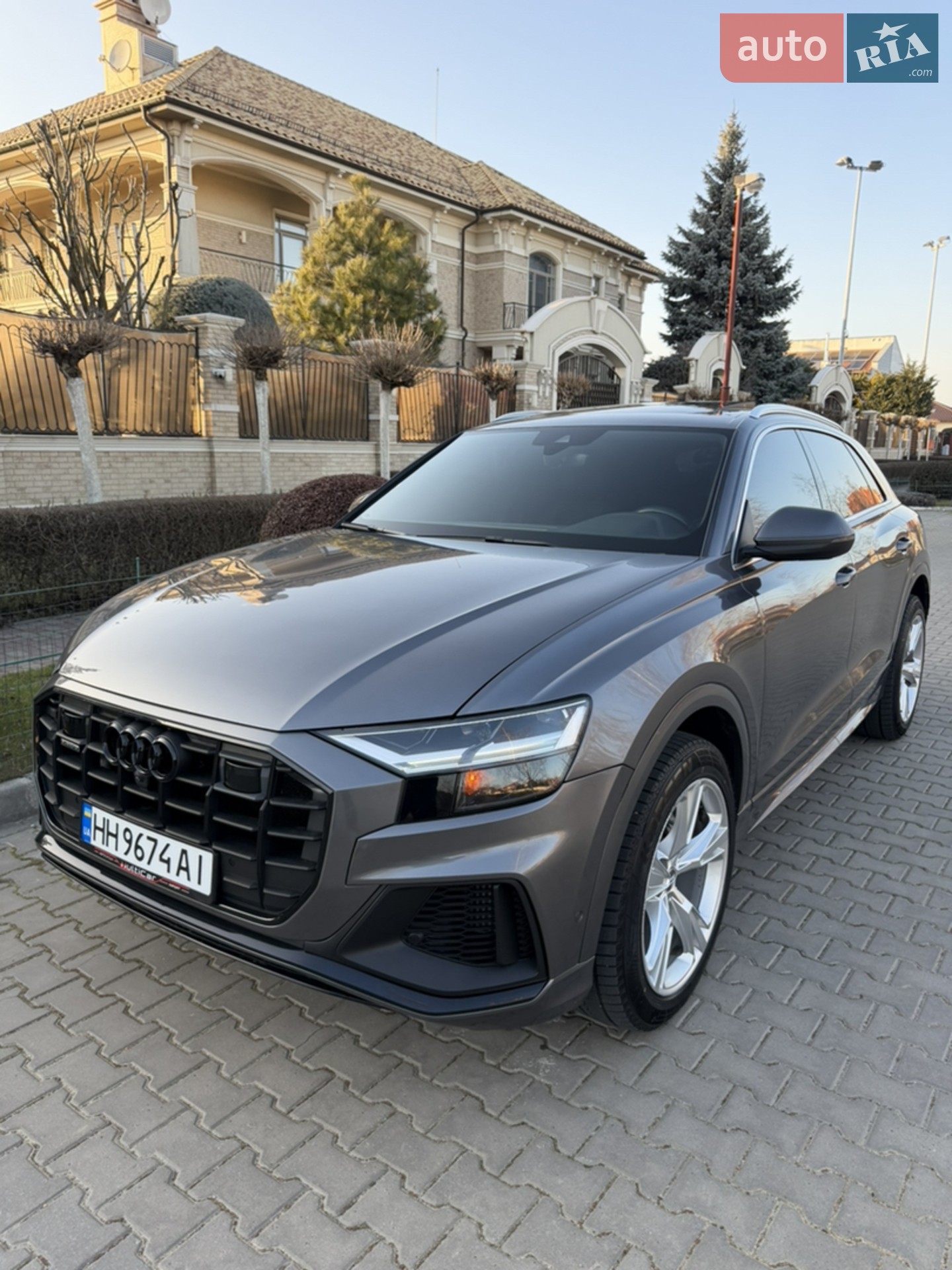 2018 Audi Q8 - мініатюра 2