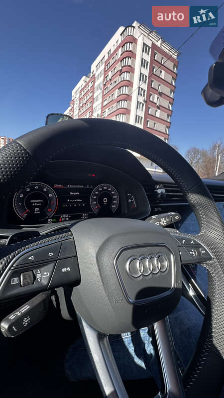 Внедорожник / Кроссовер Audi Q8 2018 в Львове