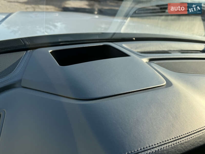 Позашляховик / Кросовер Audi Q8 2020 в Львові