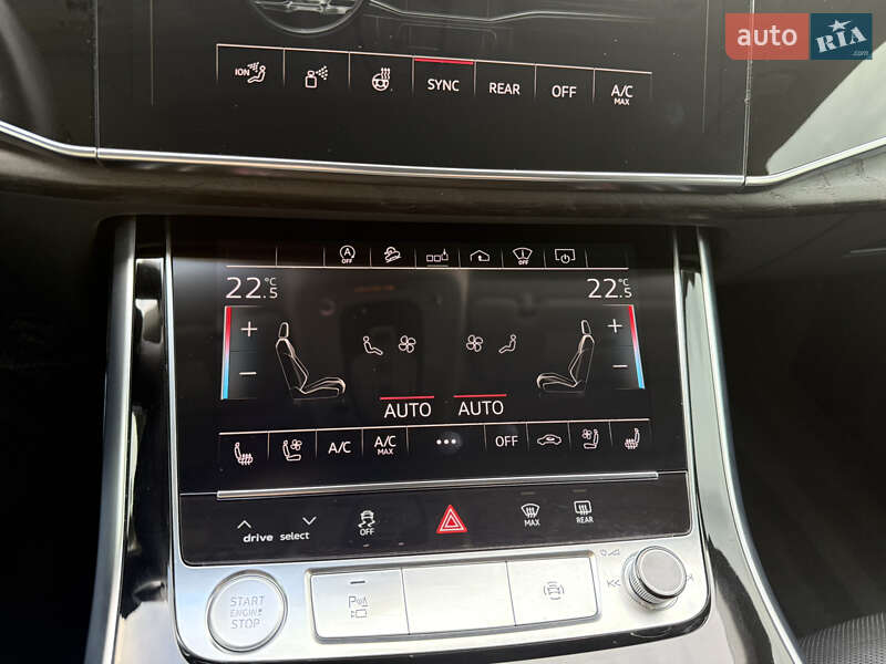 Позашляховик / Кросовер Audi Q8 2020 в Львові