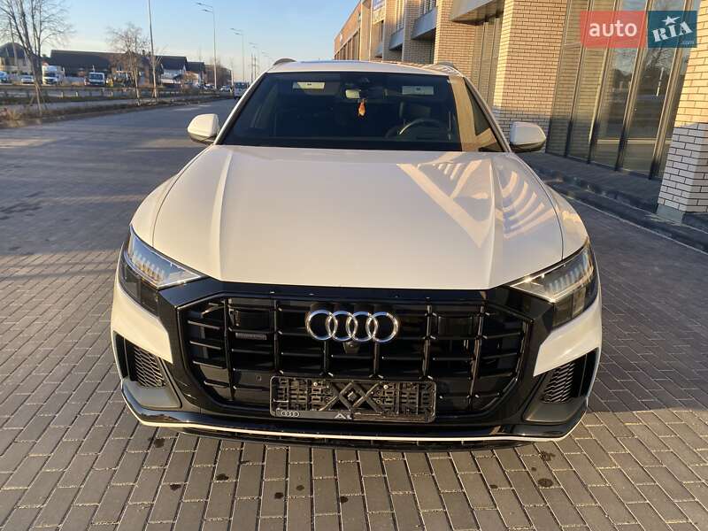 Позашляховик / Кросовер Audi Q8 2020 в Києві фото 2 Позашляховик / Кросовер Audi Q8 2020 в Києві