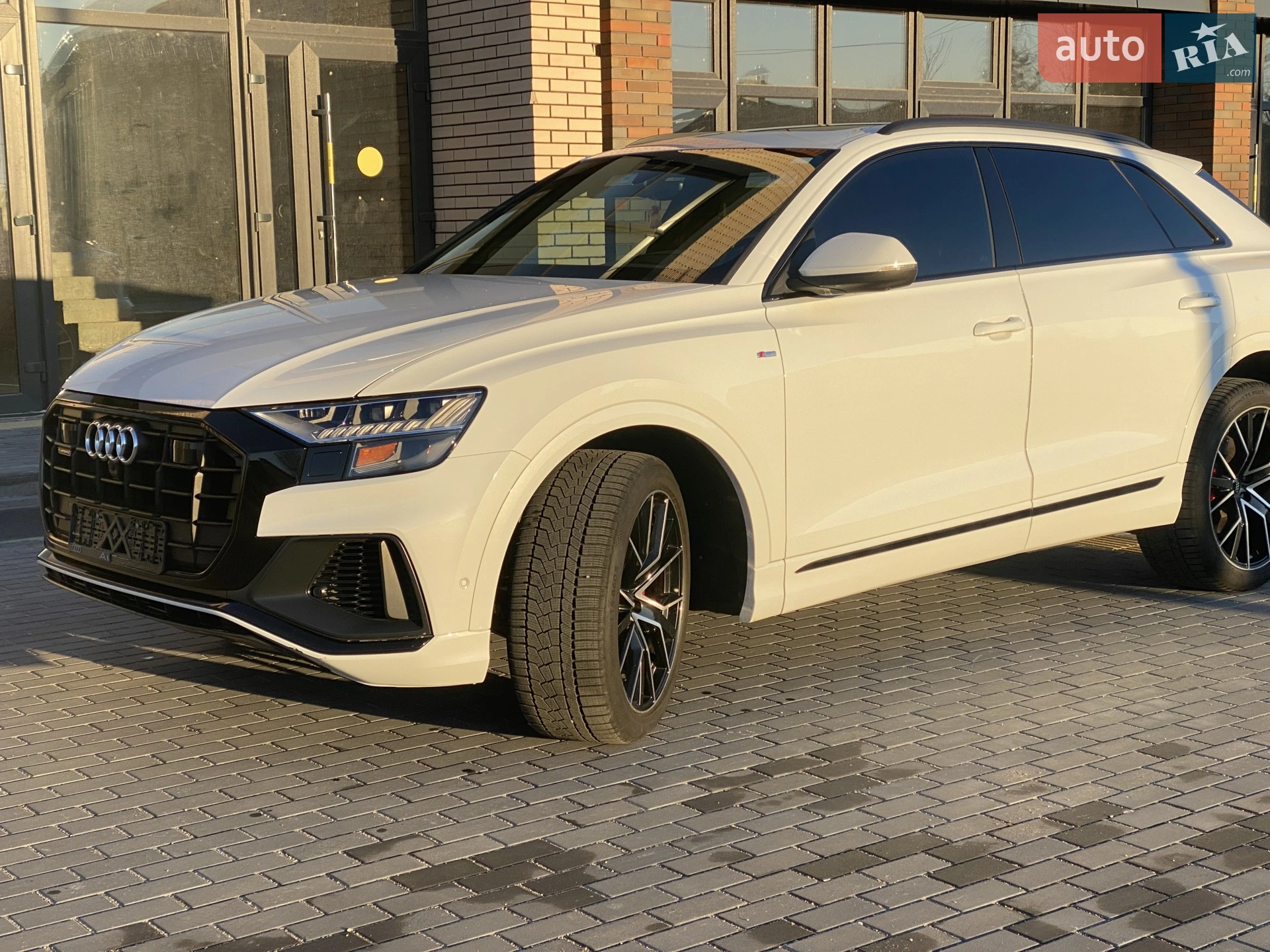 2020 Audi Q8 - мініатюра 8